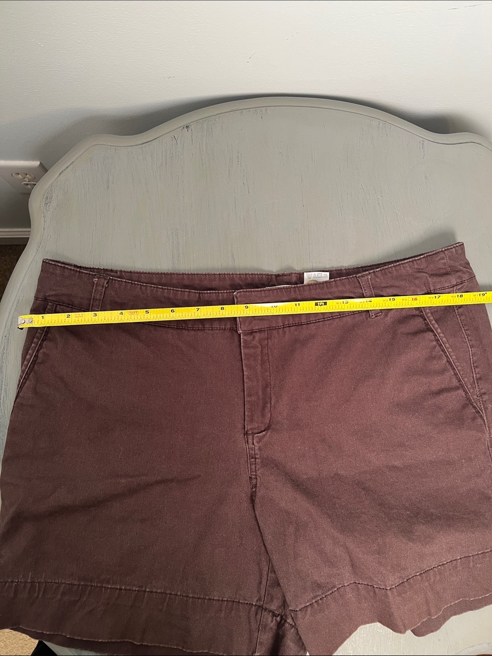 Dockers Women's flat front Cotton Shorts in Brown size 14 - Picture 6 of 8